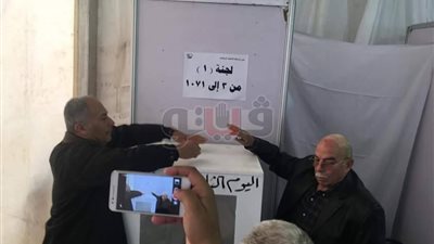 كمال درويش يدلي بصوته في انتخابات الزمالك