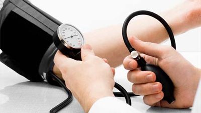 لمرضى السكر.. 4 أعراض تؤكد إصابتك بارتفاع نسبته في الدم