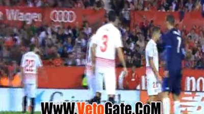 بالفيديو.. ريـال مدريد يسقط بثلاثية أمام أشبيلية قبل الكلاسيكو