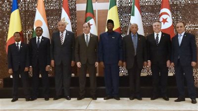 وزراء خارجية الجوار الليبي يدعون لحل الأزمة دون تدخلات خارجية