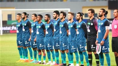 بوادر أزمة بين 