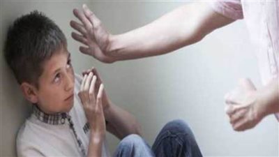 ضبط ممرضة لتعديها على نجلها وتصويره عاريا بالدقهلية 