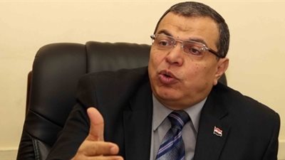 «القوى العاملة»: استرداد 105 آلاف جنيه الكفالة البنكية لـ 6 مصريين بلبنان