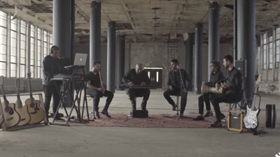 «أيوب وناعسة» أحدث ريمكس لـ«حمزة نمرة» (فيديو)