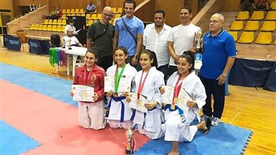 فوز لاعبة الأهلي ببطولة الجمهورية للكاتا الفردي والجماعي (صور)