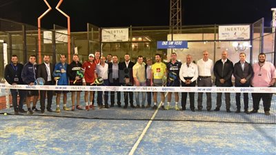 الصيد يطلق رياضة البادل تنس بحضور الرؤساء السابقين (صور)