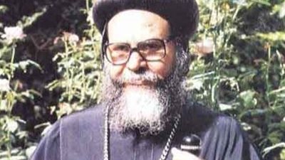 «رئيس دير السريان» يرسم خمسة رهبان جدد