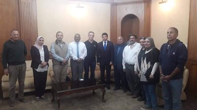 وزير الرياضة يناقش اعتماد مضمار إستاد القاهرة مع «الدولي للدراجات»