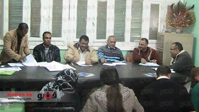 بالصوت.. هدوء داخل لجان امتحانات مسابقة الـ«30 ألف معلم»