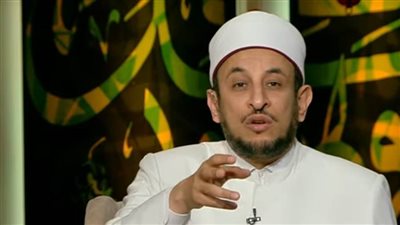 داعية إسلامي: لا يوجد حلال أو حرام مطلق| فيديو