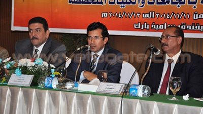 بالصور.. «أشرف صبحي» يفتتح ملتقى قادة الرياضة الجامعية