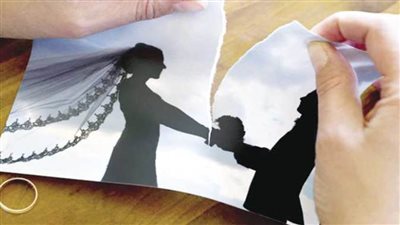 نشطاء تويتر يدشنون هاشتاج #الخلع_زاد_بسبب