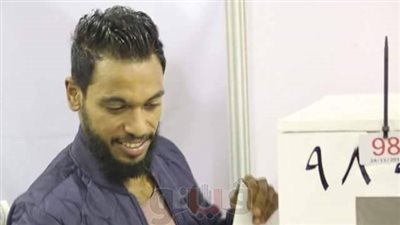 أحمد المرغني يدلي بصوته في انتخابات الزمالك (صورة)