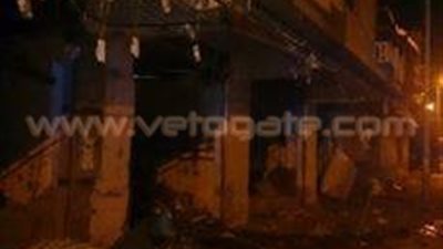 ننشر أول صور لموقع انفجار سيارة العريش المفخخة