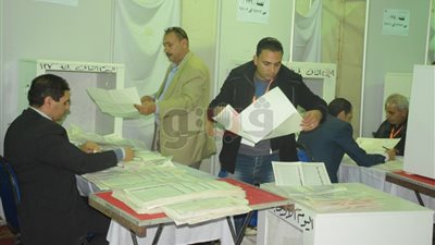 انتخابات الزمالك.. مرتضى يتقدم على سليمان في اللجنة 99