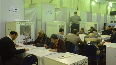 انتخابات الزمالك.. مرتضى يتفوق على سليمان في لجنة 122