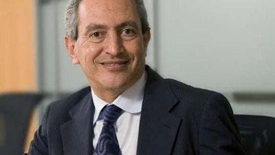 رئيس الوزراء الجزائري يفتتح مصنع «سورفيرت» التابع لـ«OCIN.V.»