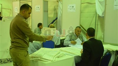 انتخابات الزمالك.. مرتضى يتقدم على سليمان في اللجنة 13