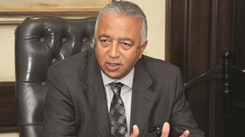 فتحى السباعى رئيس