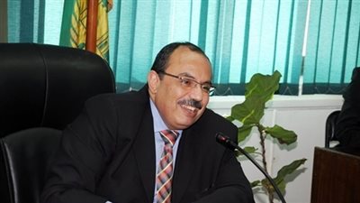 محافظ القليوبية يوقع مذكرة تفاهم لتنفيذ مشروع «مصنع في القرية»