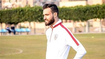 حمدي النقاز وساسي يخطران الزمالك بموعد وصولهما للقاهرة