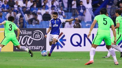 تعادل سلبي بين الهلال وأوراوا بالشوط الأول في نهائي دوري آسيا