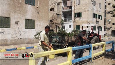 استئناف أعمال النظافة والطلاء بـ