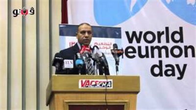 بالفيديو.. أستاذ أمراض صدرية: الالتهاب الرئوى سادس مرض قاتل على مستوى العالم