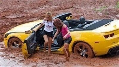 بالفيديو.. أخطر حوادث للسيارات الفارهة