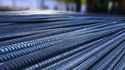 رئيس «القابضة للصناعات المعدنية» يكشف حقيقة بيع «الحديد والصلب»