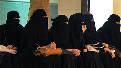 استشارية سعودية تكشف سبب إقبال نساء المملكة على الزواج بمصريين