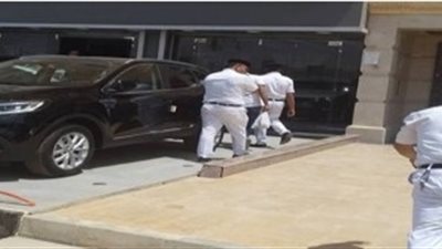 غلق معارض السيارات المخالفة بحلوان