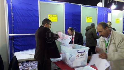 بدء فرز الأصوات في انتخابات نادي الصيد (صور)
