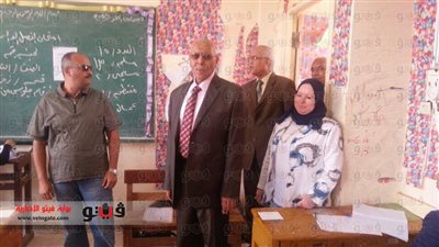 بالصور.. زيارة اللواء محمد كامل لتفقد امتحانات الدبلومات الصناعية بالغردقة