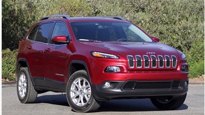 «جيب» تخطط لبيع مليون سيارة في 2014