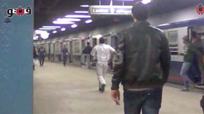بالفيديو.. لص «يقطع أنفاس» شرطة المترو ويهرب على رصيف «الشهداء»