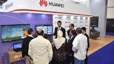 «هواوي» تقود تكنولوجيا صناعة الطاقة الكهربائية مع الحكومة