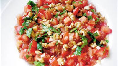 «دبس الرمان» يحارب السمنة ويقوى المناعة والجهاز العصبي