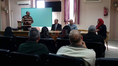 وكيل «تعليم بورسعيد» يشهد ورشة عمل قياس الجودة المركزية (صور)