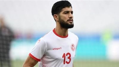 فرجاني والنقاز يصلان القاهرة للمشاركة في مباراة الزمالك والداخلية