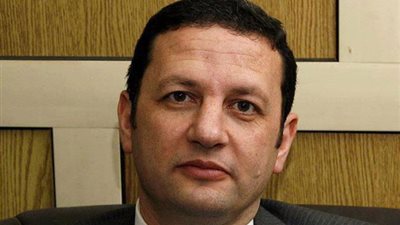 بلاغ للنائب العام يتهم باسم عودة ببيع الرغيف بضعف التكلفة