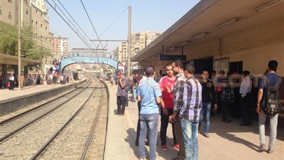 بالصور.. هدوء نسبي بمحطة مترو 