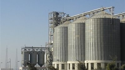 «التموين» تتسلم موقعين لإنشاء صومعتي قمح بالوادي الجديد