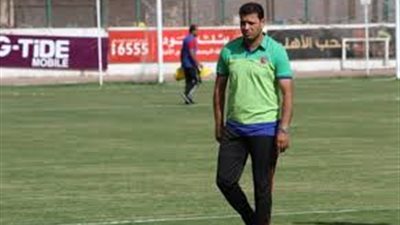 «عظيمة» يسافر إلى ألمانيا الثلاثاء للاطمئنان على أسرته