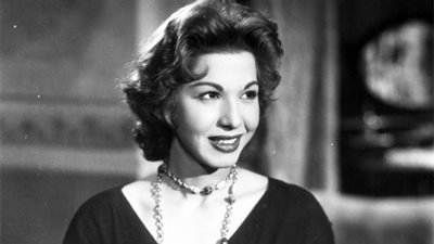 سامية جمال تكتب: تجاربي مع الإنجليز