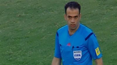 محمد الحنفي حكما لمباراة الزمالك والمقاصة