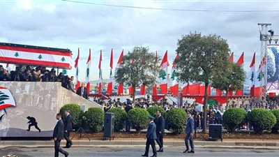 لبنان يحيي الذكرى الـ75 للاستقلال بعرض عسكري (صور)