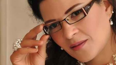 فاطمة ناعوت تهاجم عضوًا بجبهة الضمير وتصفه بـ