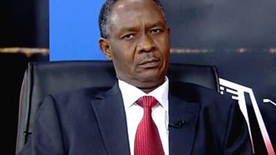 وزير العدل السوداني يؤكد عدم التعامل مع ملف يحمل اسم 