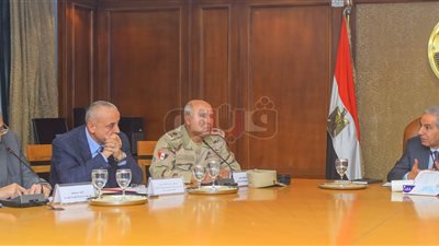 كامل الوزير: مشروعات التنمية تتطلب معدات يمكن تصنيعها محليا